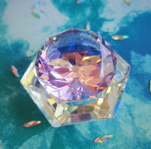 Load image into Gallery viewer, Rose pink Crystal Dappen Dish
